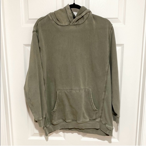 (2) Aerie Oversized Gray & Olive Green Pullover Hoodies Size Small - Picture 2 of 7